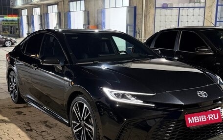 Toyota Camry, 2024 год, 3 350 000 рублей, 5 фотография