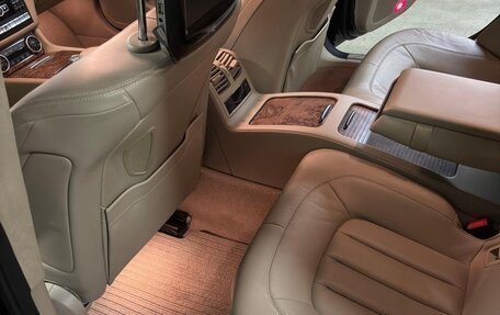 Mercedes-Benz CLS, 2012 год, 2 400 000 рублей, 17 фотография