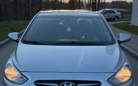 Hyundai Solaris II рестайлинг, 2011 год, 565 000 рублей, 5 фотография