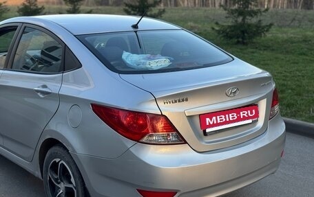 Hyundai Solaris II рестайлинг, 2011 год, 565 000 рублей, 4 фотография