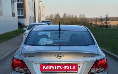 Hyundai Solaris II рестайлинг, 2011 год, 565 000 рублей, 10 фотография