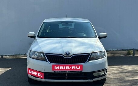 Skoda Rapid I, 2015 год, 700 000 рублей, 2 фотография