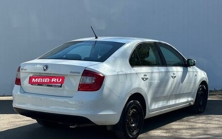 Skoda Rapid I, 2015 год, 700 000 рублей, 5 фотография