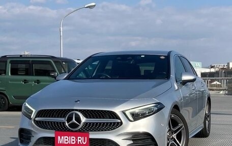 Mercedes-Benz A-Класс, 2018 год, 1 150 000 рублей, 7 фотография