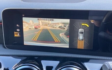 Mercedes-Benz A-Класс, 2018 год, 1 150 000 рублей, 10 фотография