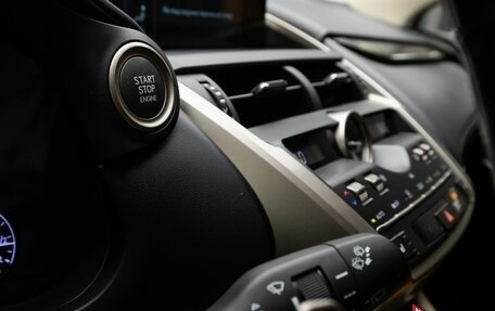 Lexus NX I, 2019 год, 3 990 000 рублей, 19 фотография