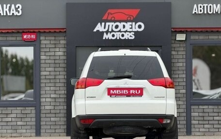 Mitsubishi Pajero Sport II рестайлинг, 2011 год, 1 370 000 рублей, 5 фотография
