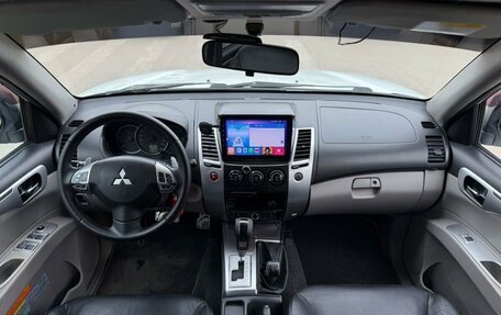 Mitsubishi Pajero Sport II рестайлинг, 2011 год, 1 370 000 рублей, 23 фотография
