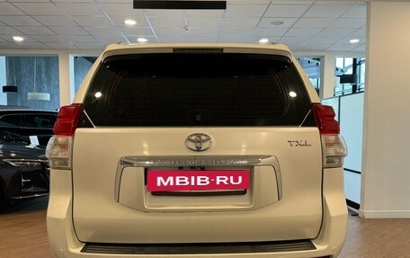 Toyota Land Cruiser Prado 150 рестайлинг 2, 2011 год, 2 290 000 рублей, 5 фотография