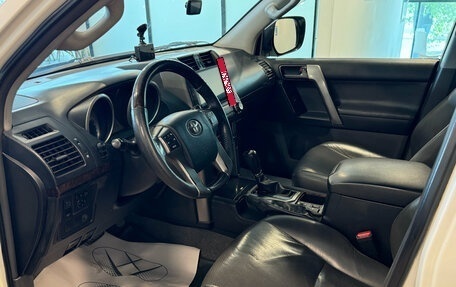 Toyota Land Cruiser Prado 150 рестайлинг 2, 2011 год, 2 290 000 рублей, 7 фотография