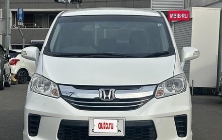 Honda Freed I, 2013 год, 755 000 рублей, 2 фотография
