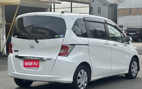 Honda Freed I, 2013 год, 755 000 рублей, 5 фотография