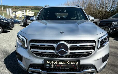 Mercedes-Benz GLB, 2023 год, 3 840 000 рублей, 2 фотография