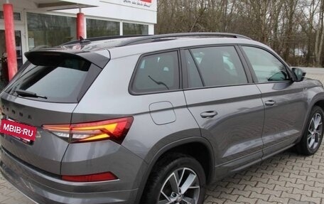Skoda Kodiaq I, 2023 год, 4 800 000 рублей, 5 фотография