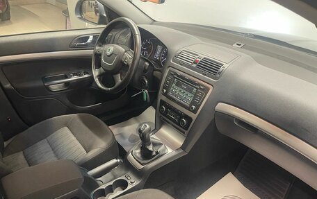 Skoda Octavia, 2011 год, 639 000 рублей, 14 фотография