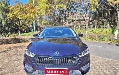 Skoda Octavia IV, 2022 год, 2 300 000 рублей, 2 фотография