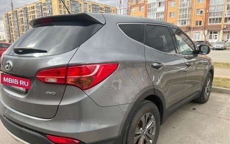 Hyundai Santa Fe III рестайлинг, 2012 год, 1 600 000 рублей, 4 фотография