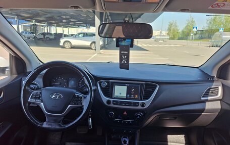 Hyundai Solaris II рестайлинг, 2017 год, 1 290 000 рублей, 7 фотография