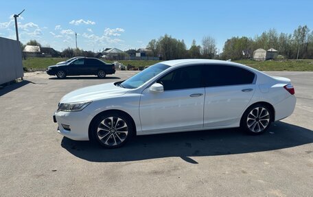 Honda Accord IX рестайлинг, 2013 год, 1 800 000 рублей, 3 фотография