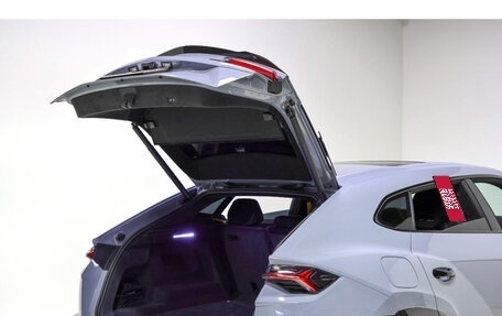Lamborghini Urus I, 2025 год, 31 990 000 рублей, 13 фотография