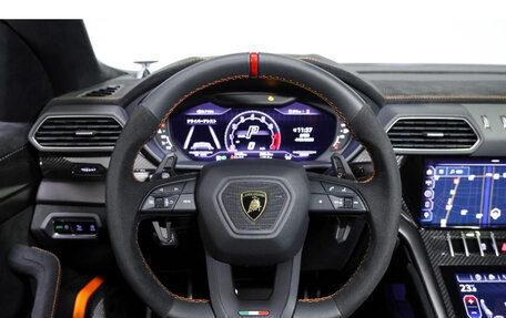 Lamborghini Urus I, 2025 год, 31 990 000 рублей, 26 фотография