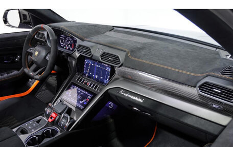 Lamborghini Urus I, 2025 год, 31 990 000 рублей, 25 фотография