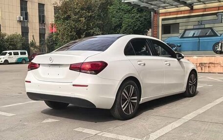Mercedes-Benz A-Класс, 2022 год, 2 100 000 рублей, 5 фотография