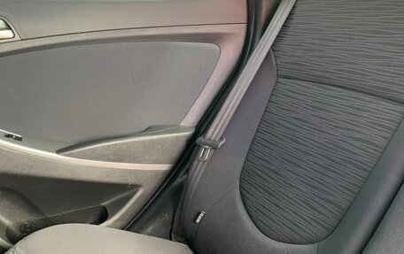 Hyundai Solaris II рестайлинг, 2016 год, 1 200 000 рублей, 21 фотография