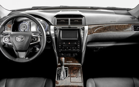 Toyota Camry, 2016 год, 1 780 000 рублей, 11 фотография