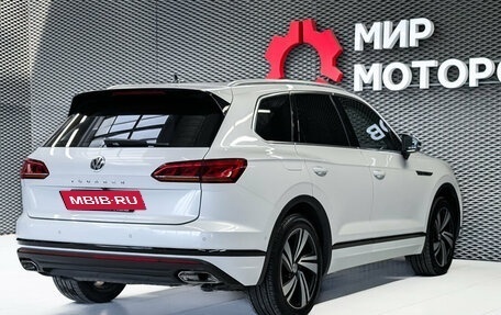 Volkswagen Touareg III, 2018 год, 3 700 000 рублей, 4 фотография