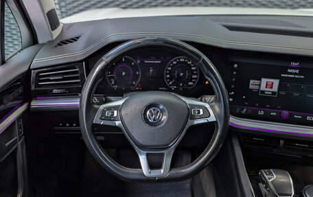 Volkswagen Touareg III, 2018 год, 3 700 000 рублей, 26 фотография