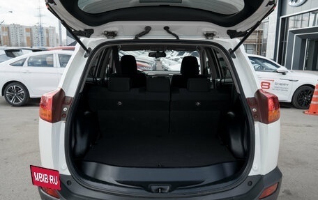 Toyota RAV4, 2013 год, 1 580 000 рублей, 21 фотография