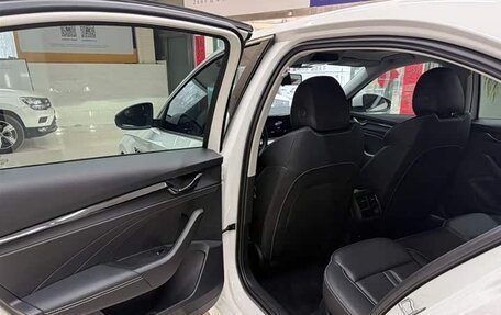 Skoda Octavia IV, 2022 год, 1 970 000 рублей, 9 фотография