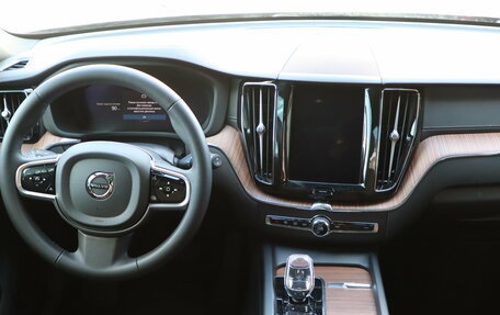 Volvo XC60 II, 2024 год, 5 500 000 рублей, 12 фотография