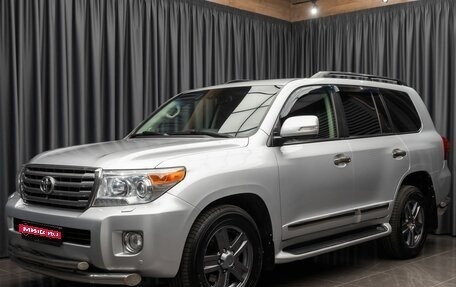 Toyota Land Cruiser 200, 2014 год, 3 749 000 рублей, 1 фотография