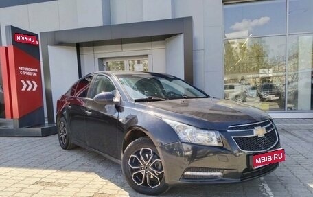 Chevrolet Cruze II, 2010 год, 597 400 рублей, 1 фотография