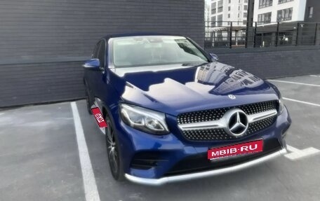 Mercedes-Benz GLC, 2019 год, 3 850 000 рублей, 1 фотография