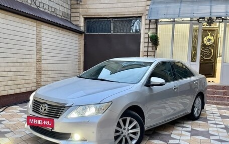 Toyota Camry, 2013 год, 1 550 000 рублей, 3 фотография