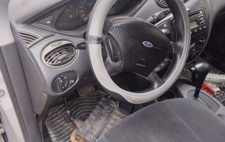 Ford Focus IV, 2001 год, 198 000 рублей, 14 фотография