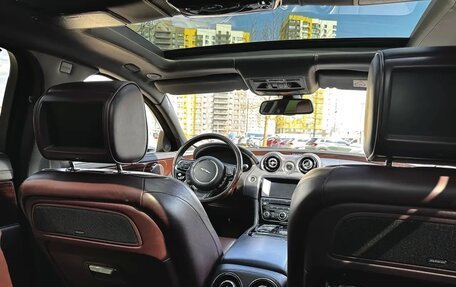 Jaguar XJ IV (X351), 2015 год, 2 700 000 рублей, 13 фотография