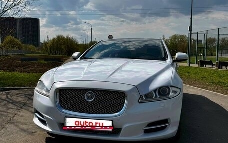 Jaguar XJ IV (X351), 2015 год, 2 700 000 рублей, 2 фотография