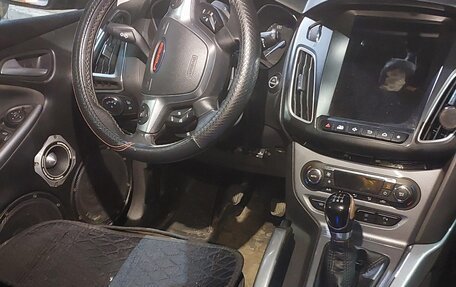 Ford Focus III, 2011 год, 950 000 рублей, 2 фотография