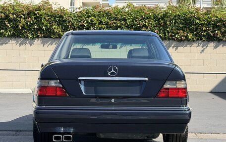 Mercedes-Benz E-Класс AMG, 1995 год, 35 300 000 рублей, 6 фотография