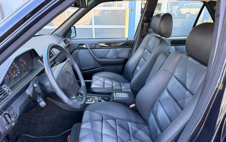 Mercedes-Benz E-Класс AMG, 1995 год, 35 300 000 рублей, 13 фотография