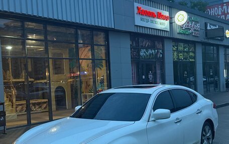 Infiniti M, 2011 год, 1 050 000 рублей, 2 фотография