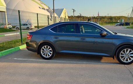 Skoda Superb III рестайлинг, 2018 год, 3 000 000 рублей, 4 фотография