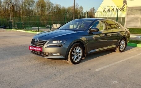 Skoda Superb III рестайлинг, 2018 год, 3 000 000 рублей, 8 фотография