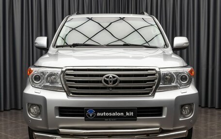 Toyota Land Cruiser 200, 2014 год, 3 749 000 рублей, 2 фотография