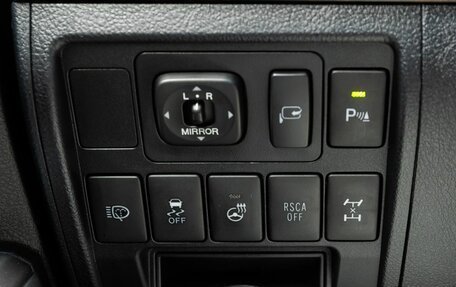 Toyota Land Cruiser 200, 2014 год, 3 749 000 рублей, 18 фотография