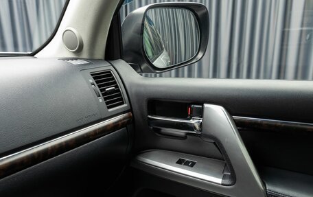 Toyota Land Cruiser 200, 2014 год, 3 749 000 рублей, 23 фотография